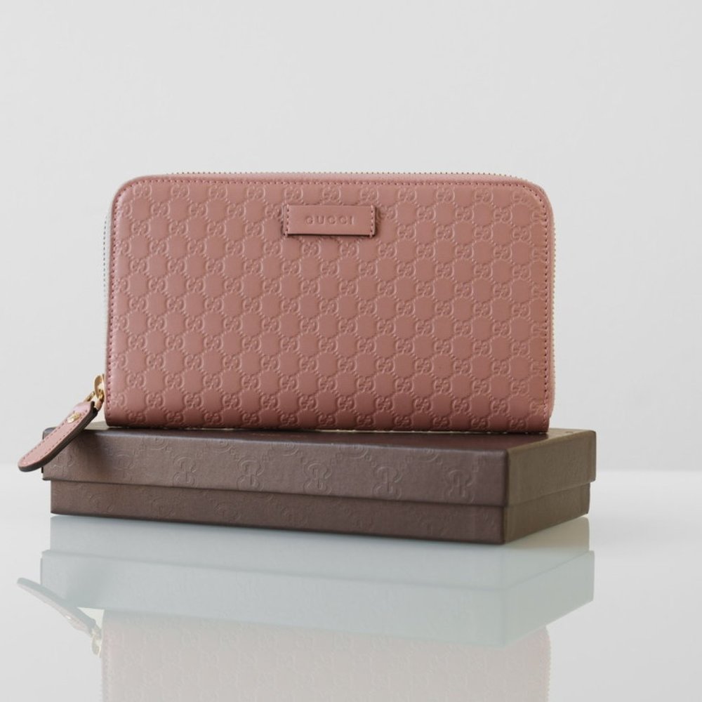 Gucci Women's Soft Pink Calf Leather Micro GG Guccissima Bifold Wallet - NWT